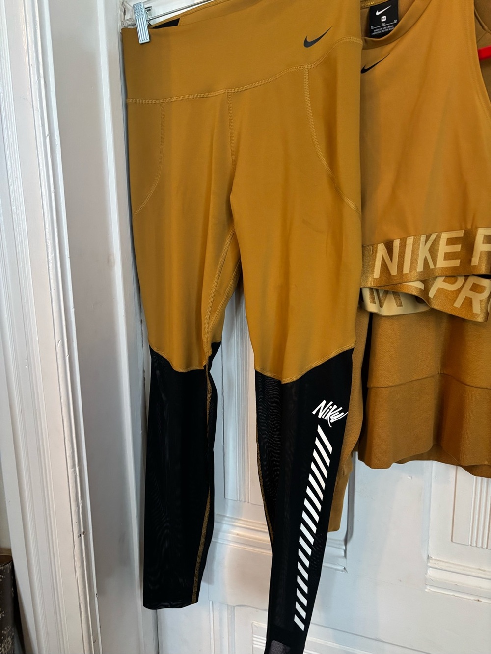 Nike Dri-FIT Mustard Crew Neck Sweatshirt - Picture 4 of 12